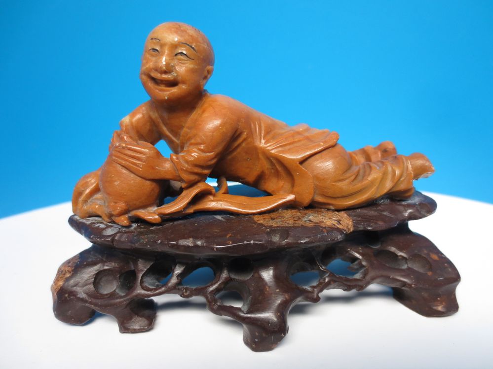 chinese carving on stone