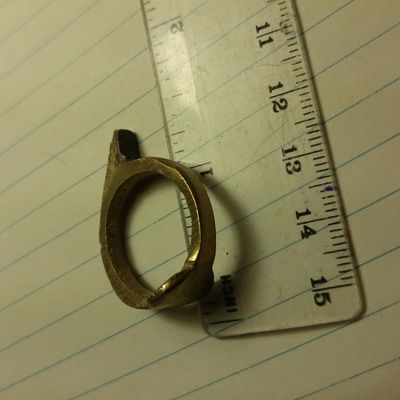 Jewellery; Ring with hook (4).jpg